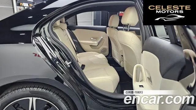 MERCEDES BENZ A-Classe W177 A220 Berline 2025 — photo 12 sur 20