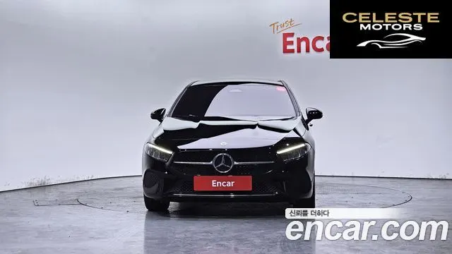 MERCEDES BENZ A-Classe W177 A220 Berline 2025 — photo 3 sur 20