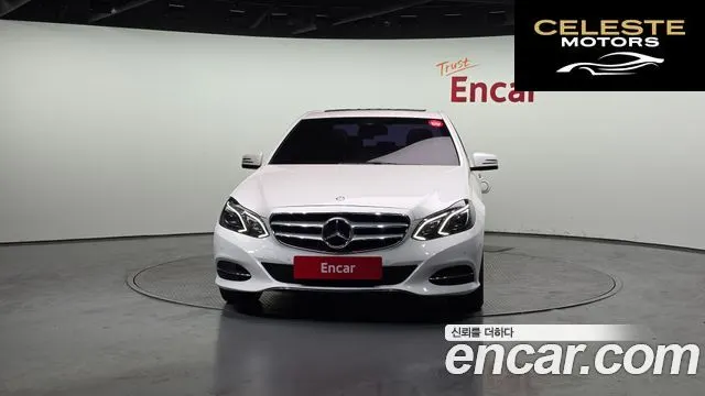 MERCEDES BENZ E-Classe W212 E220 Avantgarde 2016 — photo 3 sur 20