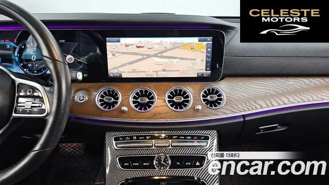 MERCEDES BENZ E-Classe W213 E220d Exclusive 2019 — photo 14 sur 26