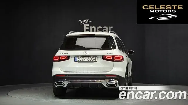 MERCEDES BENZ GLB-Classe X247 GLB250 4MATIC 2020 — photo 4 sur 20
