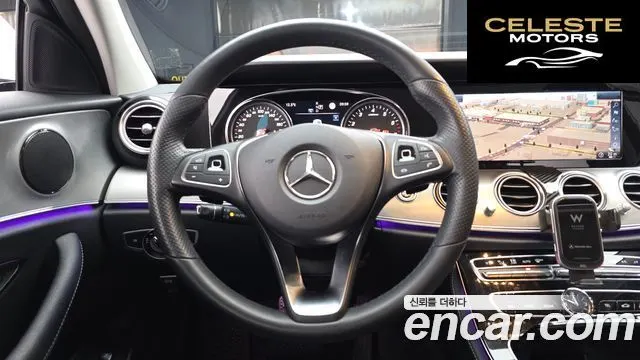 MERCEDES BENZ E-Classe W213 E200 Avantgarde 2018 — photo 13 sur 20