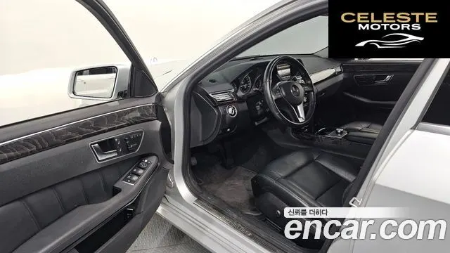 MERCEDES BENZ E-Classe W212 E300 Avantgarde Sport Package 2013 — photo 10 sur 20