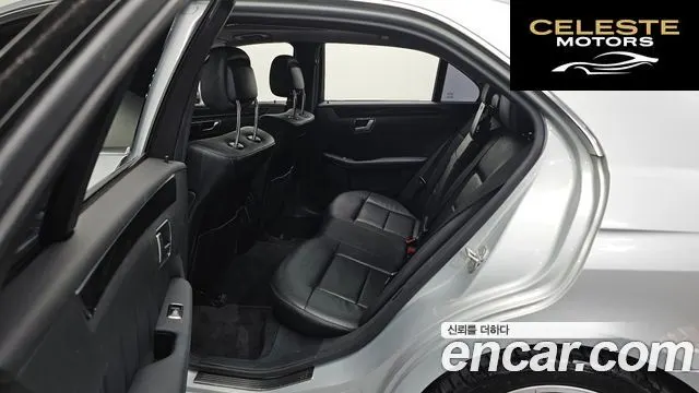 MERCEDES BENZ E-Classe W212 E300 Avantgarde Sport Package 2013 — photo 11 sur 20