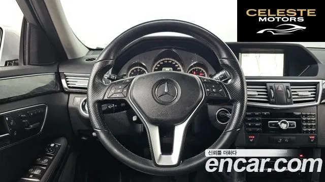 MERCEDES BENZ E-Classe W212 E300 Avantgarde Sport Package 2013 — photo 16 sur 20