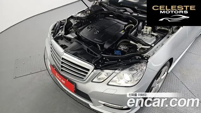 MERCEDES BENZ E-Classe W212 E300 Avantgarde Sport Package 2013 — photo 6 sur 20