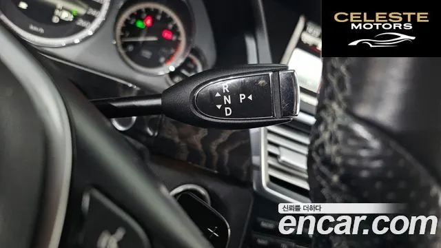 MERCEDES BENZ E-Classe W212 E300 Avantgarde Sport Package 2013 — photo 9 sur 20