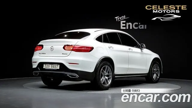 MERCEDES BENZ GLC-Classe X253 GLC220 d 4MATIC Coupé 2018 — photo 1 sur 20