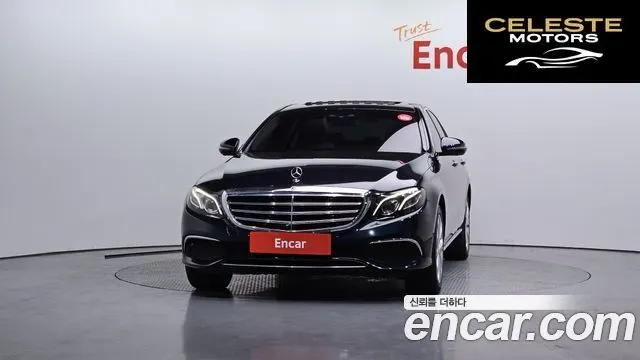 MERCEDES BENZ E-Classe W213 E300 4MATIC Exclusive 2018 — photo 3 sur 20