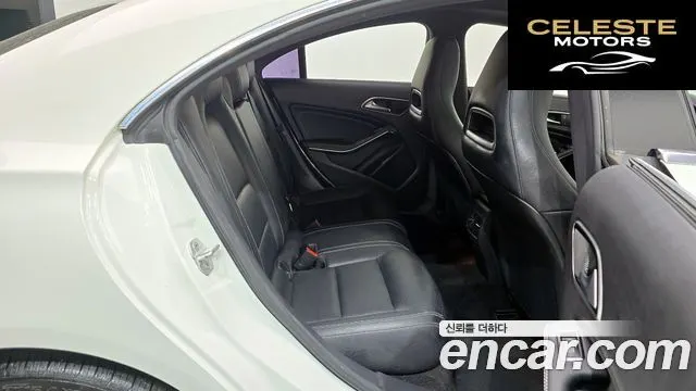 MERCEDES BENZ CLA-Classe C117 CLA200 d 2016 — photo 12 sur 20