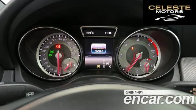 MERCEDES BENZ CLA-Classe C117 CLA200 d 2016 — photo 8 sur 20