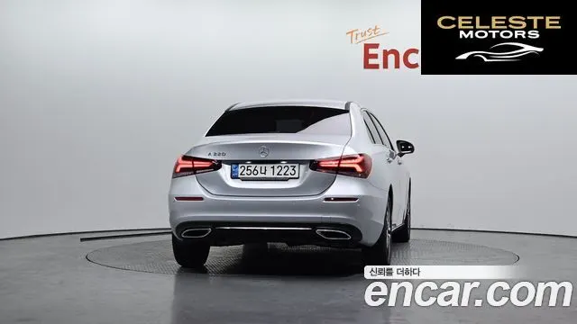 MERCEDES BENZ A-Classe W177 A220 Berline 2022 — photo 4 sur 26