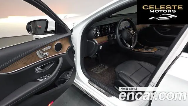 MERCEDES BENZ E-Classe W213 E250 Exclusive 2021 — photo 10 sur 20