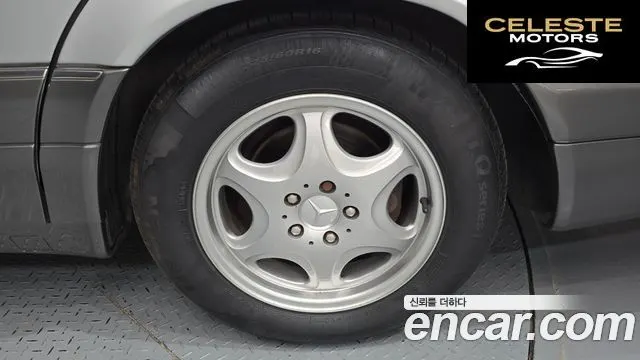 MERCEDES BENZ S-Classe S320 1997 — photo 5 sur 20