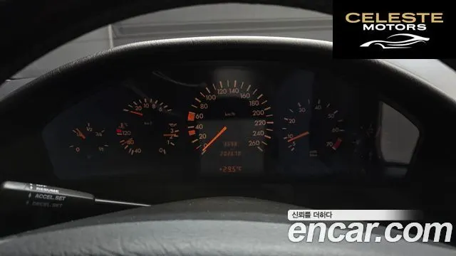 MERCEDES BENZ S-Classe S320 1997 — photo 8 sur 20