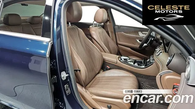 MERCEDES BENZ E-Classe W213 E300 4MATIC Exclusive 2018 — photo 10 sur 20