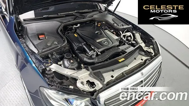 MERCEDES BENZ E-Classe W213 E300 4MATIC Exclusive 2018 — photo 6 sur 20