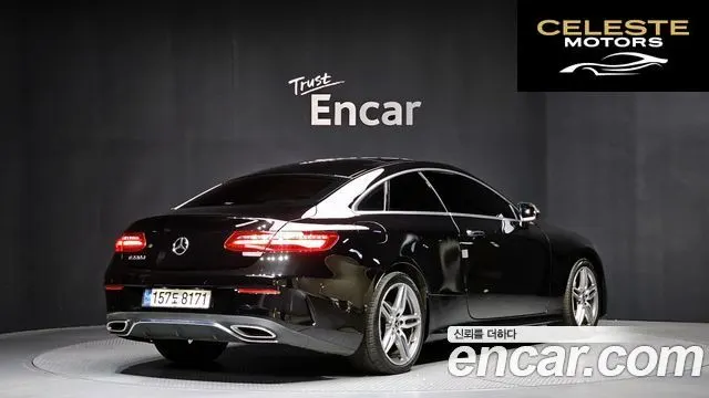 MERCEDES BENZ E-Classe W213 E220d Coupé 2019 — photo 2 sur 26