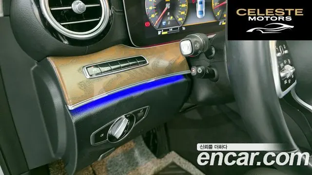 MERCEDES BENZ E-Classe W213 E300 Exclusive 2019 — photo 15 sur 20