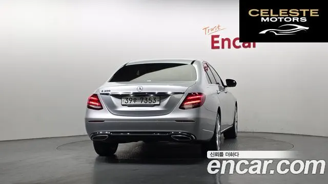 MERCEDES BENZ E-Classe W213 E300 Exclusive 2019 — photo 4 sur 20
