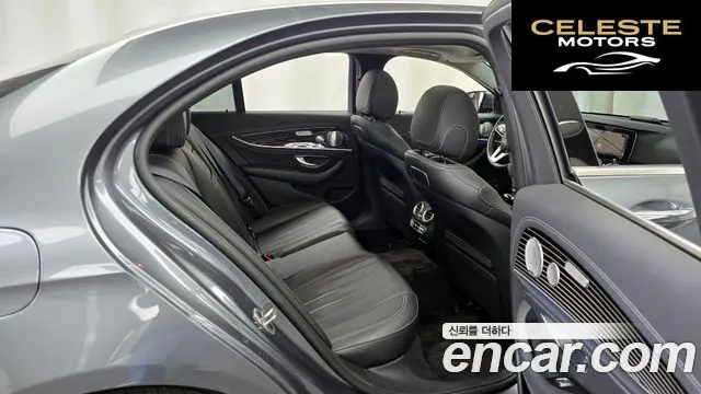 MERCEDES BENZ E-Classe W213 E450 4MATIC Exclusive 2020 — photo 12 sur 26