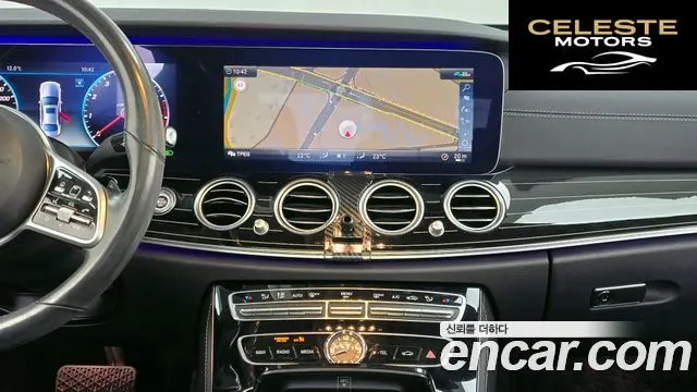 MERCEDES BENZ E-Classe W213 E450 4MATIC Exclusive 2020 — photo 14 sur 26