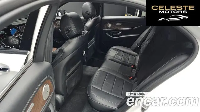 MERCEDES BENZ E-Classe W213 E250 Exclusive 2021 — photo 12 sur 20