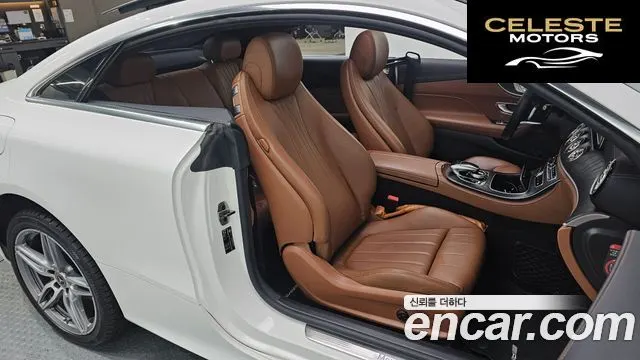 MERCEDES BENZ E-Classe W213 E220d Coupé 2019 — photo 11 sur 20