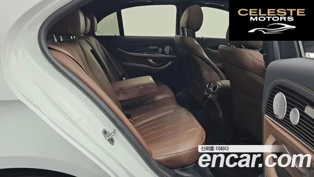 MERCEDES BENZ E-Classe W213 E450 4MATIC Exclusive 2021 — photo 12 sur 20