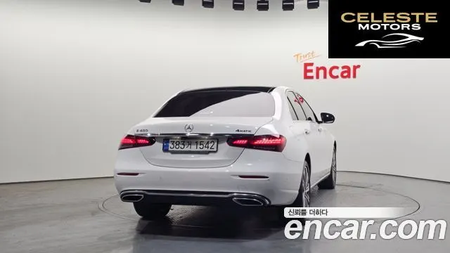 MERCEDES BENZ E-Classe W213 E450 4MATIC Exclusive 2021 — photo 4 sur 20