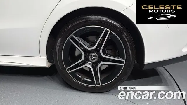 MERCEDES BENZ CLA-Classe C118 CLA250 4MATIC 2021 — photo 5 sur 20
