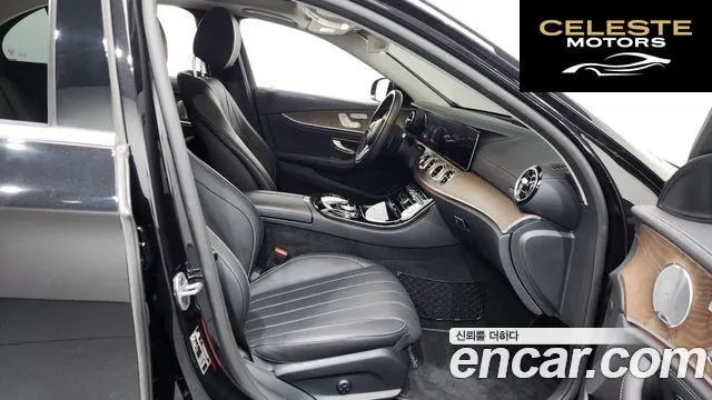 MERCEDES BENZ E-Classe W213 E300 4MATIC Exclusive 2019 — photo 11 sur 20