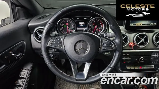 MERCEDES BENZ CLA-Classe C117 CLA250 4MATIC 2017 — photo 13 sur 20