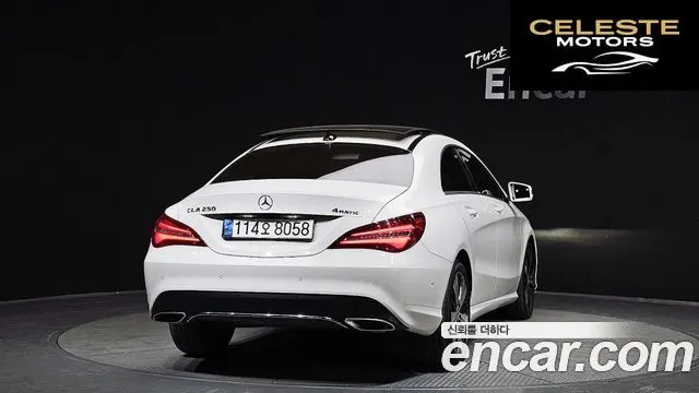 MERCEDES BENZ CLA-Classe C117 CLA250 4MATIC 2017 — photo 4 sur 20