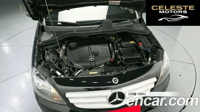MERCEDES BENZ B-Classe W246 B200 CDI 2013 — photo 6 sur 20