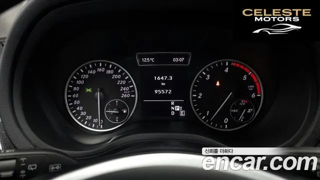 MERCEDES BENZ B-Classe W246 B200 CDI 2013 — photo 8 sur 20