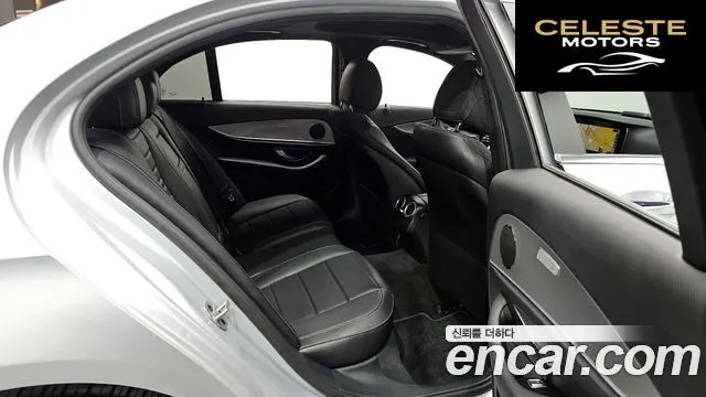 MERCEDES BENZ E-Classe W213 E300 Avantgarde 2019 — photo 12 sur 20