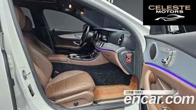 MERCEDES BENZ E-Classe W213 E250 Avantgarde 2020 — photo 12 sur 20