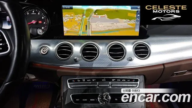 MERCEDES BENZ E-Classe W213 E250 Avantgarde 2020 — photo 15 sur 20