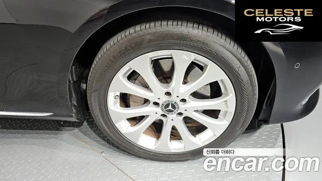 MERCEDES BENZ E-Classe W213 E300 4MATIC Exclusive 2020 — photo 5 sur 20
