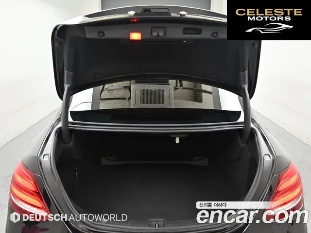 MERCEDES BENZ E-Classe W213 E200 Avantgarde 2018 — photo 19 sur 26