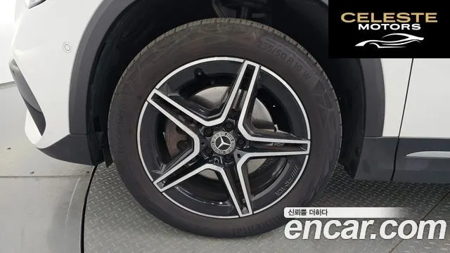 MERCEDES BENZ GLA-Classe H247 GLA250 4MATIC 2021 — photo 5 sur 20