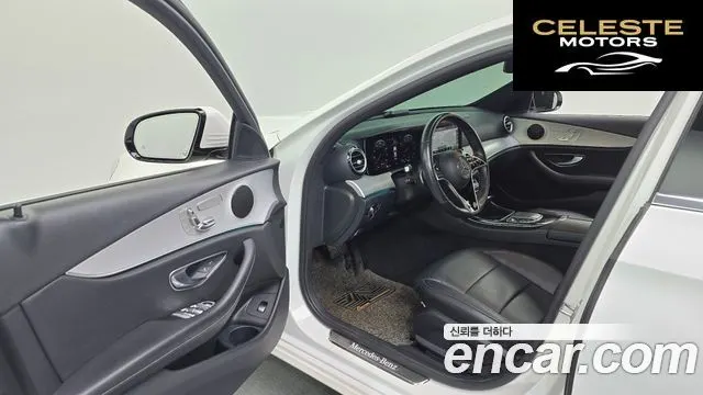 MERCEDES BENZ E-Classe W213 E250 Avantgarde 2021 — photo 10 sur 20