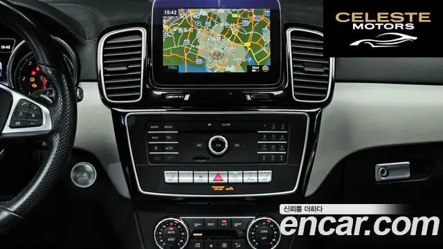 MERCEDES BENZ GLE-Classe W166 GLE350 d 4MATIC Coupé 2017 — photo 14 sur 20