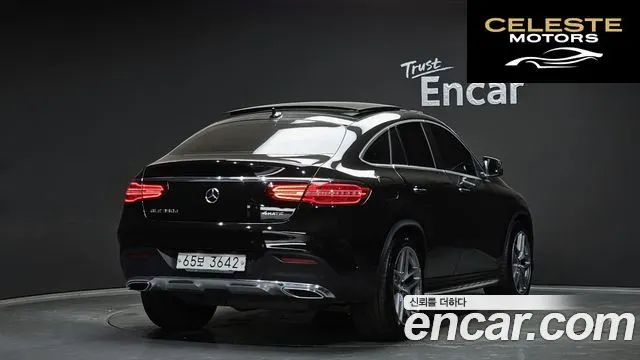 MERCEDES BENZ GLE-Classe W166 GLE350 d 4MATIC Coupé 2017 — photo 2 sur 20