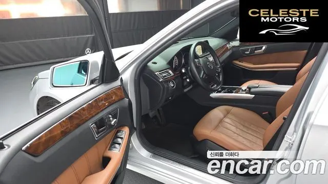 MERCEDES BENZ E-Classe W212 E300 2014 — photo 10 sur 20
