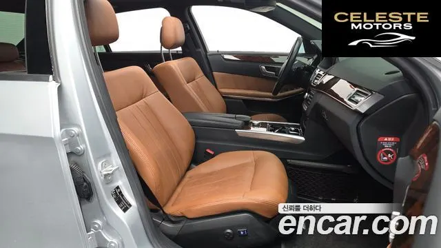 MERCEDES BENZ E-Classe W212 E300 2014 — photo 11 sur 20