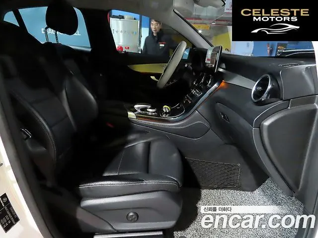 MERCEDES BENZ GLC-Classe X253 GLC220 d 4MATIC Coupé 2018 — photo 8 sur 26