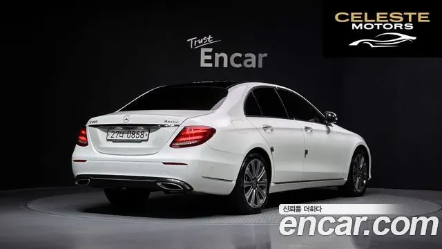 MERCEDES BENZ E-Classe W213 E450 4MATIC Exclusive 2019 — photo 2 sur 20