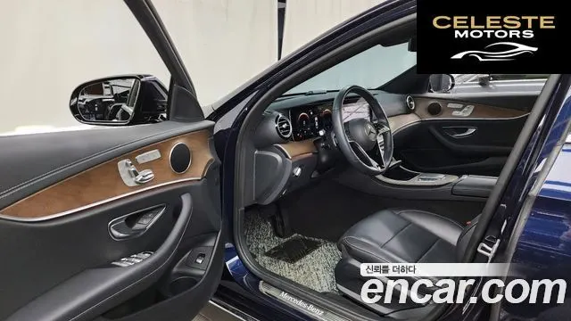 MERCEDES BENZ E-Classe W213 E220d 4MATIC Exclusive 2021 — photo 11 sur 20